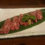 炭火和牛焼肉 じろうや - 