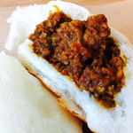 ミックスプラスベーカリー - 「元町通り3丁目」さんのカレーパン ¥160