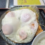 食堂たなか - 目玉焼きは1個〜10個で選べます！