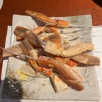 水炊き 季節料理 新宿なごみ - おかわりズワイの残骸たち。