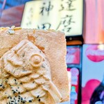 たいやき神田達磨 - 羽根つきたい焼き