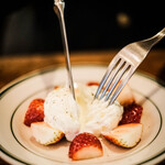 ニホンバシ ブルワリー トウキョウステーション - いちごのマスカルポーネチーズ