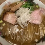 人力俥 - 煮干しの香りと軽いエグ味が絶妙です！