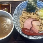 長男、もんたいちお - 