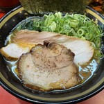 横濱家系ラーメン 八代目 野中家 - 