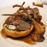 アーティショー - ベカスとオマールのパイ包み焼き