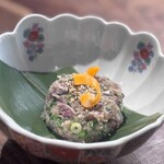 無名塾 - 小イワシのなめろう
小鰯の旨みと味噌のコクが広がる、なめらかで食欲そそる一品。（※その日の仕入れ次第でのご用意となります。
主に夏季）