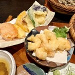 手挽きそば 一心 - 小エビ天と野菜天