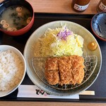 とんＱ - ヒレカツ定食は柔らかく肉厚でした！