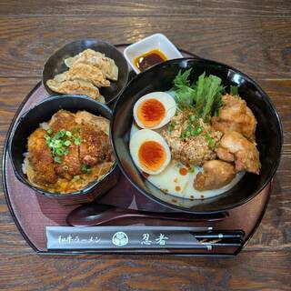 ⭐Halal⭐鶏担々麵鶏カツ丼SET