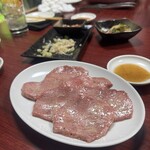 焼肉幸泉 - 