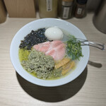らぁめん 希いろ - 料理写真:特製牡蠣塩ラーメン