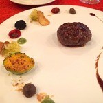 D'ORO - 14.12月 神奈川県産やまゆり牛と仏産フォアグラのステークアッシュ レタスのソースと小さなコントルノを集めて 