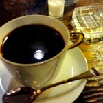 トロワ・シャンブル - 