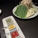 博多もつ鍋 やま中 - 
