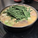 博多もつ鍋 やま中 - 