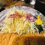 勝烈亭 - 付け合わせのサラダ