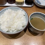 まん天餃子 - ごはん中(スープ付)