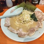 ラーメンショップ 椿 春日部南桜井店 - この中に浸かりたい（笑）