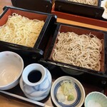 手打ちそば 梅蕎麦 - 2色せいろ(ゆず切り･もり)野菜天ぷら付き