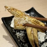 炉端とおでん 呼炉凪来 - 焼きヤングコーン