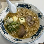 ぺーぱん - 味噌ラーメン、バタートッピング