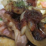 小さな街の食堂 cafe MISTY - 、甘辛くこってりした味付け