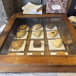 にじのおやつ - スコーンのラインナップ！