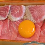 鮪お重 栄町 - 極み本鮪とろお重¥3,190