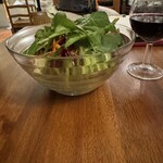 ピッツェリア ブガンヴィッレ 広尾 - 深いボウルにタップリとベジファースト｡