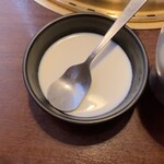 焼肉おくう 藤沢店 - デザートの杏仁豆腐