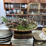 三四郎 - カウンター　舞茸　〜黒舞茸かなっ〜　　美味しそう　byまみこまみこ