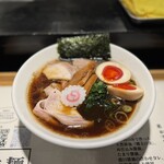 拉麺 生姜と肉 - 肉盛り小　醤油ラーメン