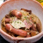 Sauerkraut stew with potatoes and arabiki sausage