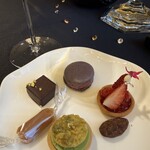 ガストロノミー ジョエル・ロブション - 