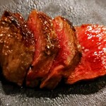 はし本 - .....十一品目　神戸牛のマルシン　山ワサビ 生姜油で２時間煮たニンニク.....