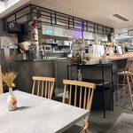 ジート - 店内
