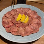 焼肉ホルモン金樹 - 