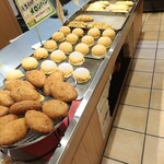 小麦市場ピーターパン - メロンパンのカリカリの部分が見るからに美味しそうで買いたくなります(*^^*)