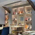 ディック・ブルーナ テーブル - 