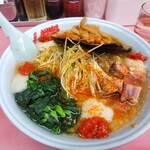 山岡家 - にんにグと豆板醤、一味は控えめにしときました