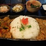 旧ヤム邸 - キーマとキーマ 大盛