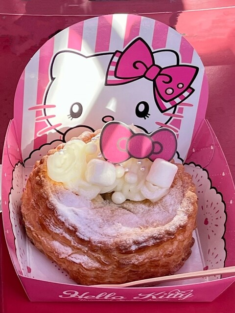 ハローキティのカップケーキ・ショップ - ユニバーサルシティ/ケーキ