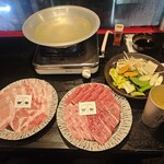 涮涮鍋 壽喜燒 吃到飽 和牛與豬 三條河原町店 - 