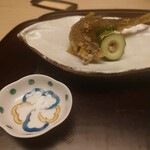 徳ㇵ本也 - 若鮎の唐揚げと鮒寿し