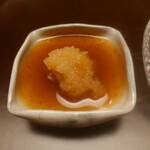 徳ㇵ本也 - 玉葱と大根おろしと梅醤油