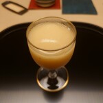 徳ㇵ本也 - 桃のジュース