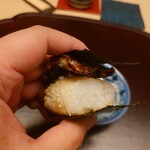 徳ㇵ本也 - 鰻ときりたんぽの海苔巻き