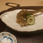 徳ㇵ本也 - 若鮎の唐揚げと鮒寿し