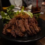 熟成牛ステーキバル Gottie's BEEF キュービックプラザ新横浜店 - 